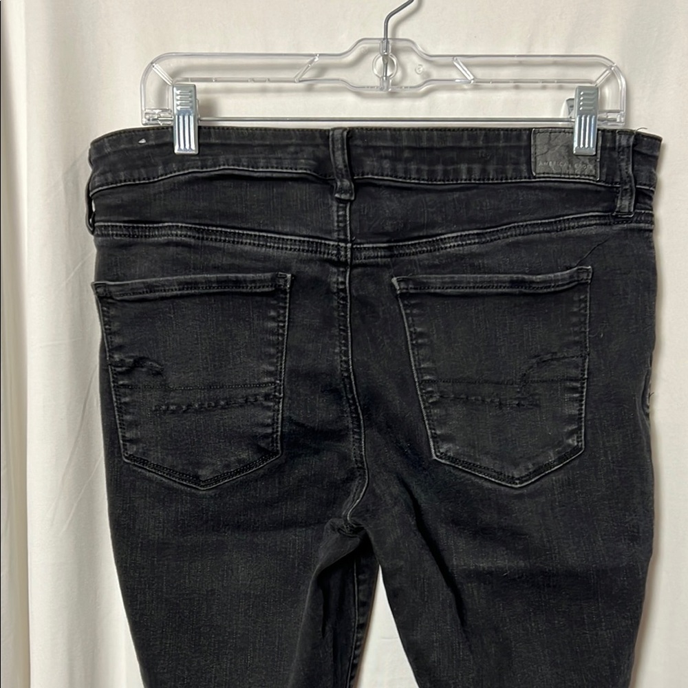 American Eagle Outfitters Black Distressed Skinny Jeans Size 12 Short - Picture 4 of 7